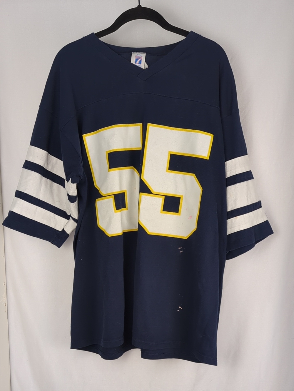 VINTAGE San Diego Chargers Junior Seau Jersey T-Shirt